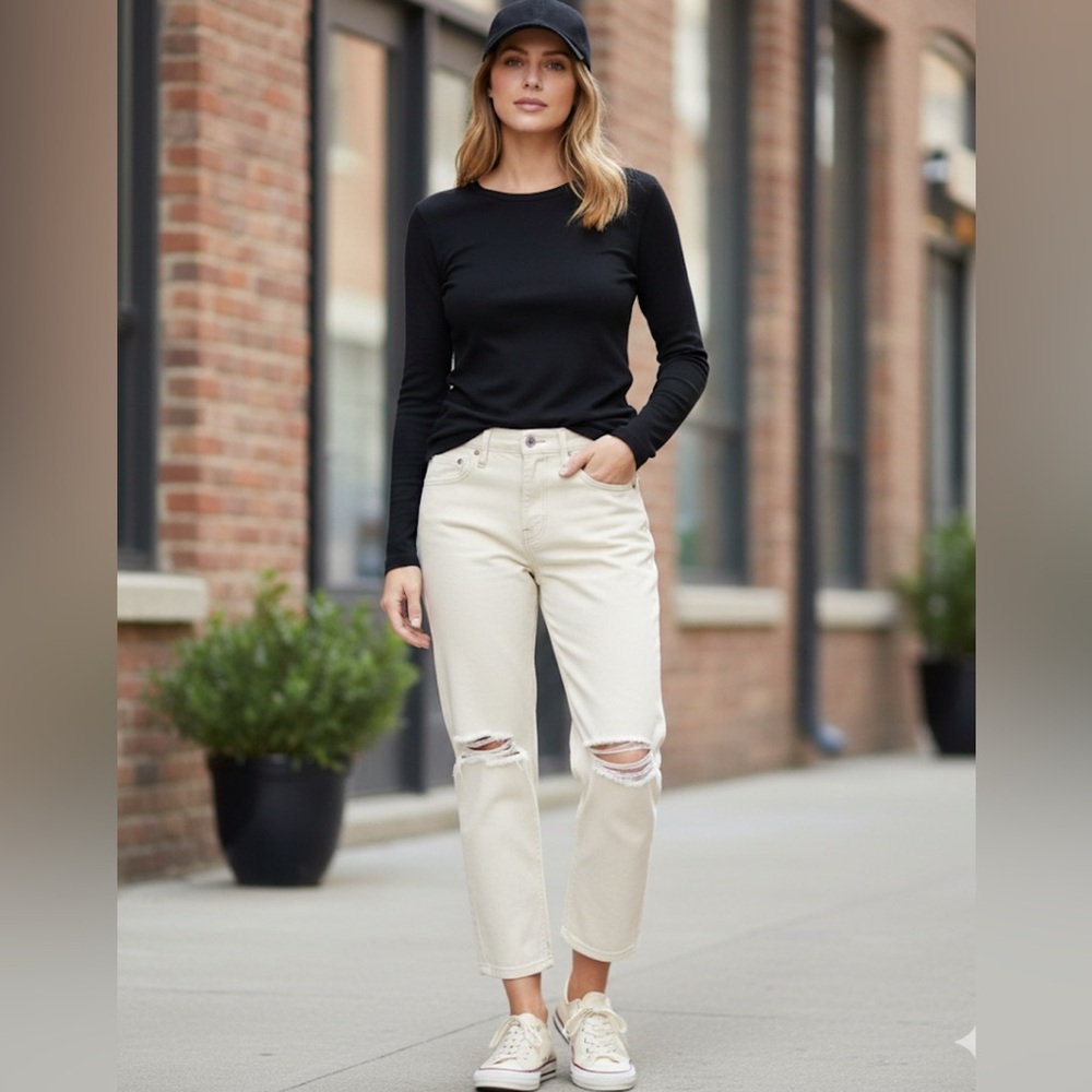 rag & bone Cream Boyfriend Jeans‎